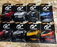 Hot Wheels Gran Turismo 1-8 Set
