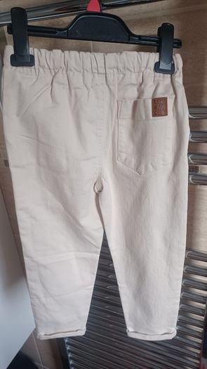 Girls jeans and shacket age 5-6 BNWT