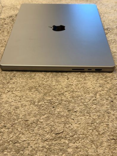 Apple Macbook M1 Pro 16", 16GB Ram, 512GB SSD