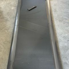 Barely used Walking pad. Excellent condition.