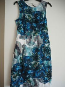 Bnwt Satin Finish Printed Dress