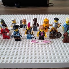 lego series 4 minifigures complete set