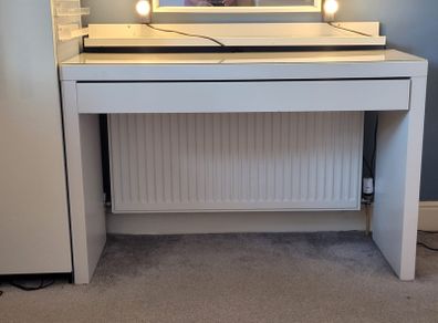 Malm IKEA dressing table