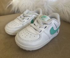 Nike Baby Airforce 1 shoes