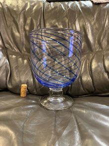 Pasabahce Art blue-spiral-handblown-glass-pedestal