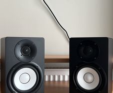 Yamaha HS5