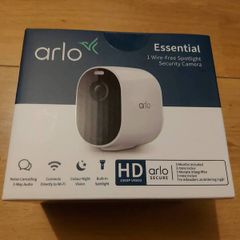 ARLO Essential Spotlight VMC2030-100EUS Full HD WiFi Security Camera