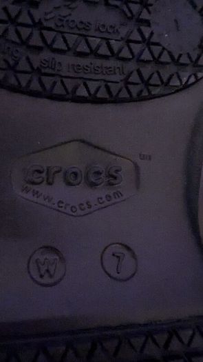work slip on crocs size 4-5 black