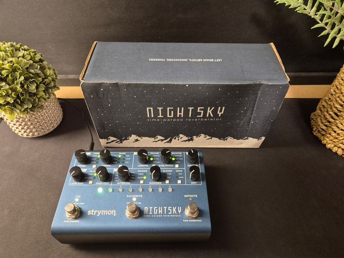 Strymon Nightsky Reverb (FREE SHIPPING)