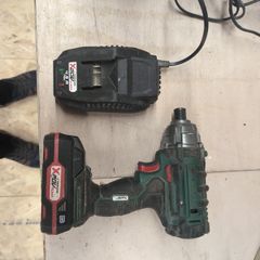 Impact Driver with battery and charger