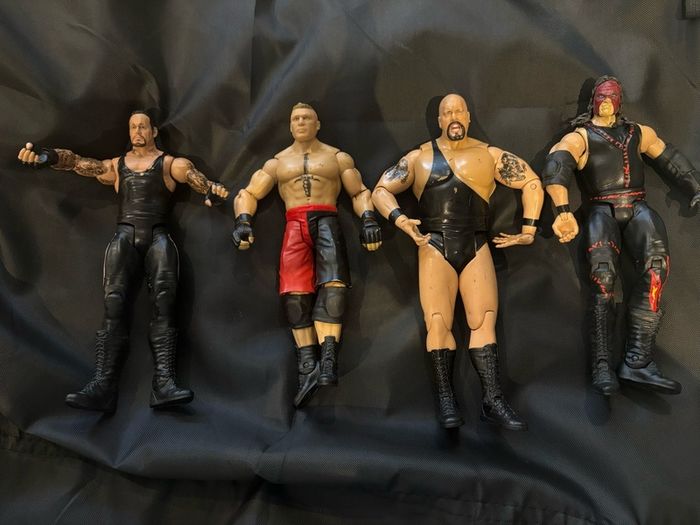 WWE Monsters bundle