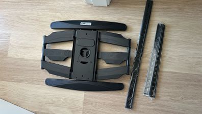 TV mount full motion for 55" - 85" TV screens
