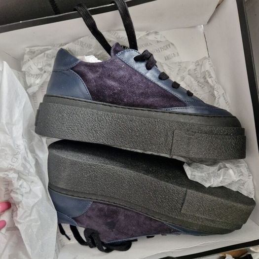 Andia Fora bnib Izar navy suede/leather platform trainers size 39