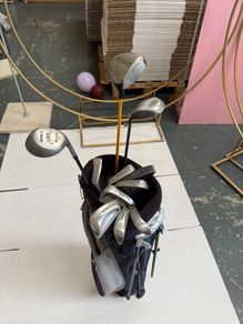 set golf clubs