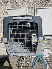 dog carrier