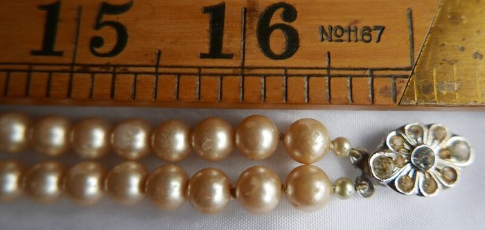 Vintage ART DECO champagne glass pearl hand knotted 2 rows necklace