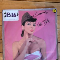 Kate Bush Army Dreamers 7 inch vinyl single 1980 EMI 5106