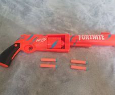 Fortnite Gun