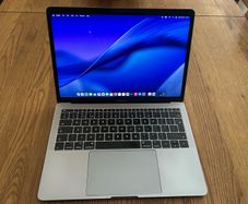 MacBook Pro 13 2017