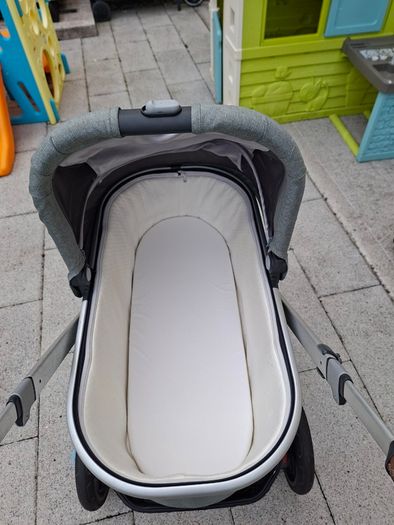 Uppababy V2 Vista Buggy