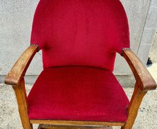 Vintage oak Arts and Crafts tub/ desk chair