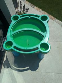 Kids water table