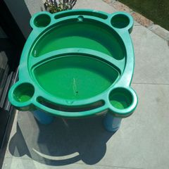 Kids water table