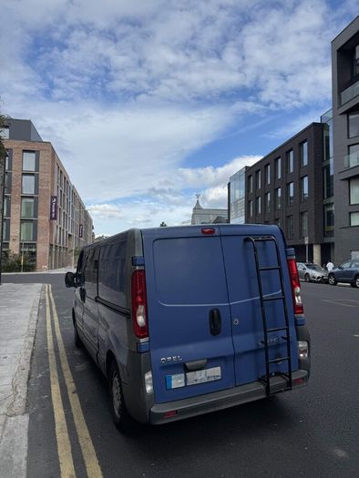 Opel Vivaro Camper Van