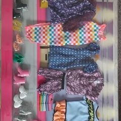 Barbie clothes set