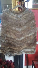 Toros designs cape
