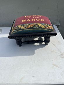 Vintage Lord of the Manor foot stool