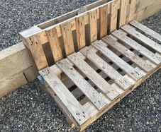 pallet bench