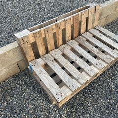 pallet bench