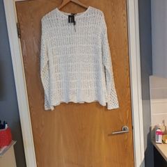 Casamia White  Lace  Style Jumper (2 Layers).   S L -16.  B.N.W.T.