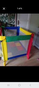 Graco travel cot and play pen