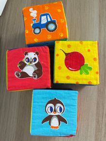 Kids toys 3m+ 12 Soft fabric cubes/ blocks with animals, new