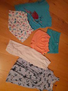 Girl's summer bundle, 8-9