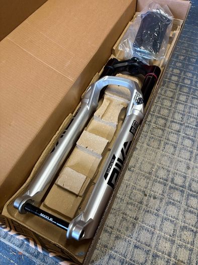 Rock Shox Pike Ulitimate - 140mm