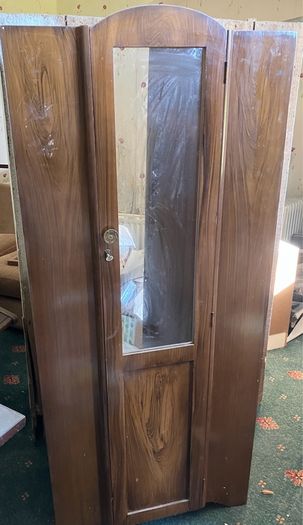 Charming Mid-Century Wardrobes