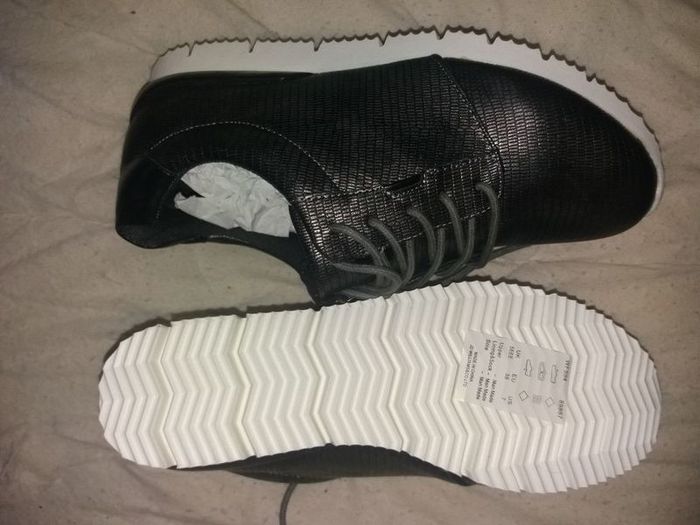 Heavenly Soles runners  size 5 wide fitting EEE