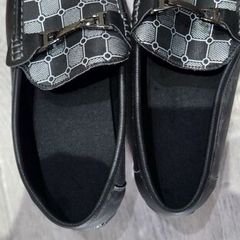 Mens Flat Shoes / Loafer Size 11