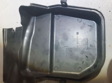 BMW 1 Cabrio E88 e90 e92 e93  Micro Filter Right and Left Side Top Cover 15677210