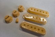 Stratocaster Knobs &amp; Pickup Cover Set