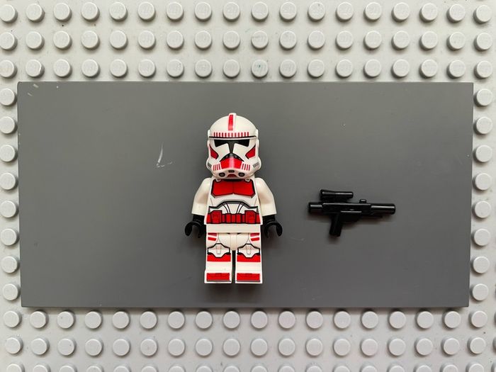Lego Star Wars sw1305 Clone Shock Trooper, Coruscant Guard (Phase 2) minifigure- Nougat Head