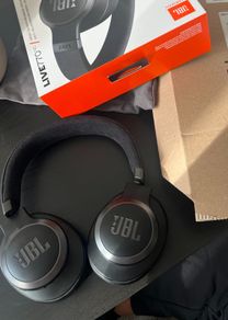 JBL Live 770NC Wireless Over-Ear Headphones