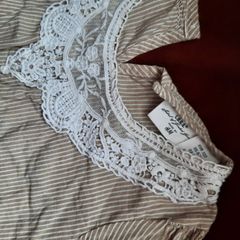 H and M top girls size 6-7 years