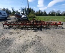 Spring tine 6m folding harrow