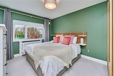 Headboard with built in shelves