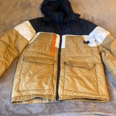 Tommy Hilfiger Winter Jacket size Large