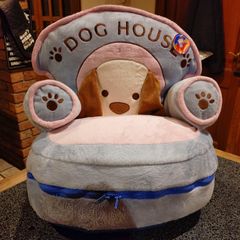 Dog House Child's Chair (new).